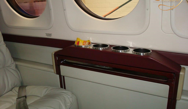 BeechCraft King Air C90B 1998 completo