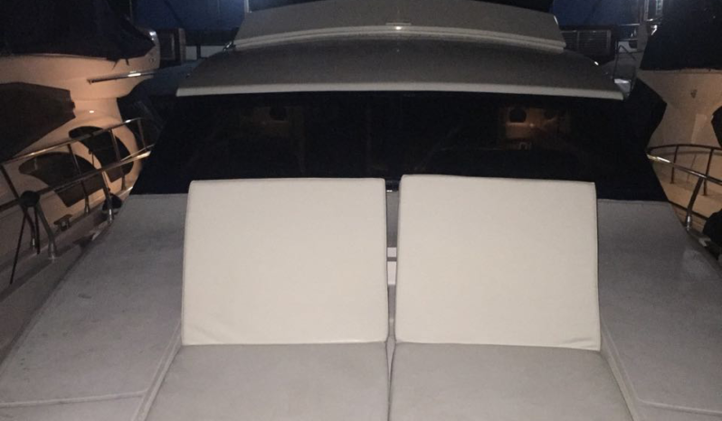 Lancha Intermarine OCEANIC 44 completo