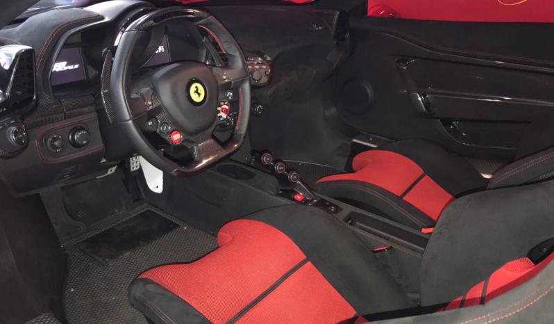 Ferrari F458 Speciale 2015 completo