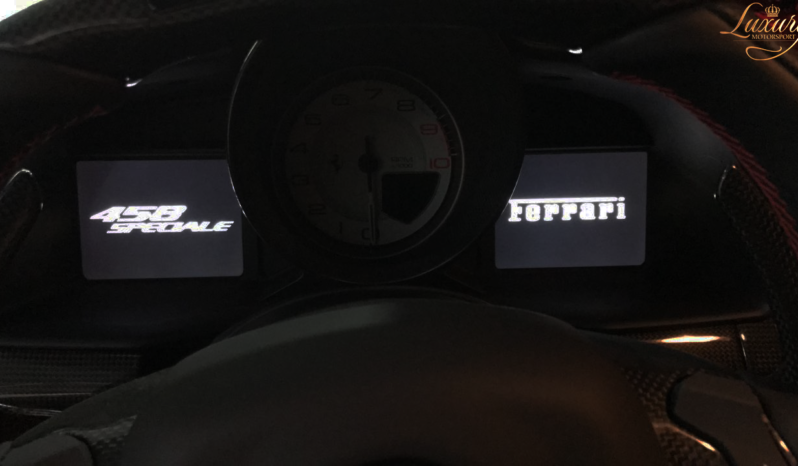 Ferrari F458 Speciale 2015 completo