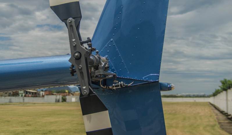 Robinson R44 Raven II Azul  – 2011 completo