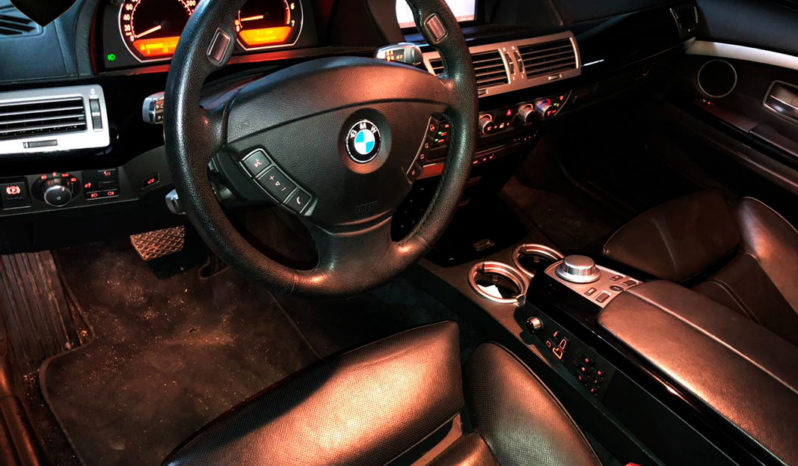 BMW 760Li6.0 Sedan V12 48V Gasolina completo
