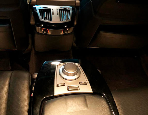BMW 760Li6.0 Sedan V12 48V Gasolina completo