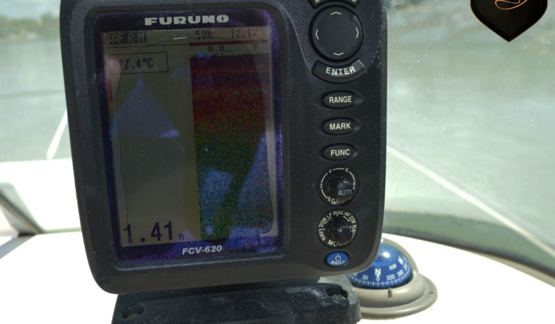 Lancha Triton 280 Diesel Full completo