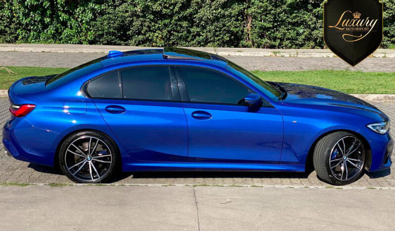 BMW 330i 2020 Azul M-Sport completo