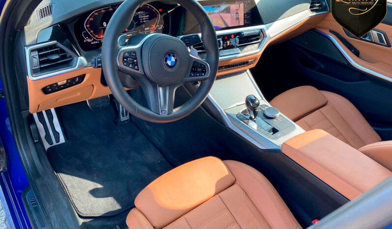 BMW 330i 2020 Azul M-Sport completo