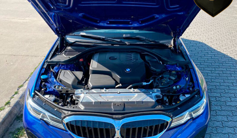 BMW 330i 2020 Azul M-Sport completo