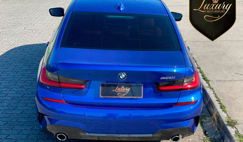 BMW 330i 2020 Azul M-Sport completo
