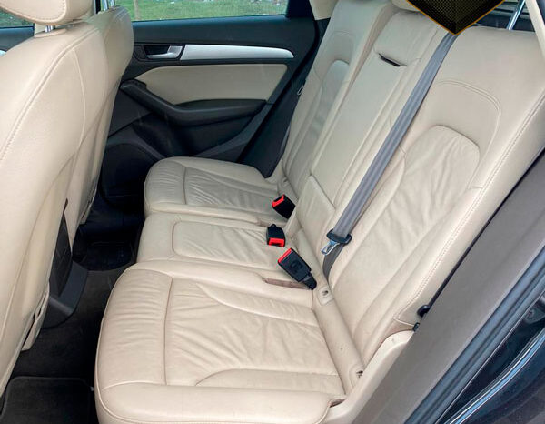 Audi Q5 2015 Ambiente 225 CV completo
