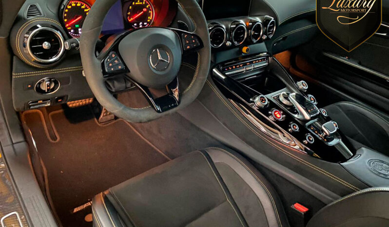 Mercedes-AMG GT R 2018 Amarela completo