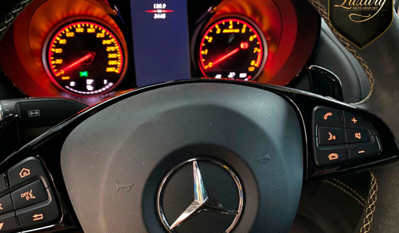 Mercedes-AMG GT R 2018 Amarela completo