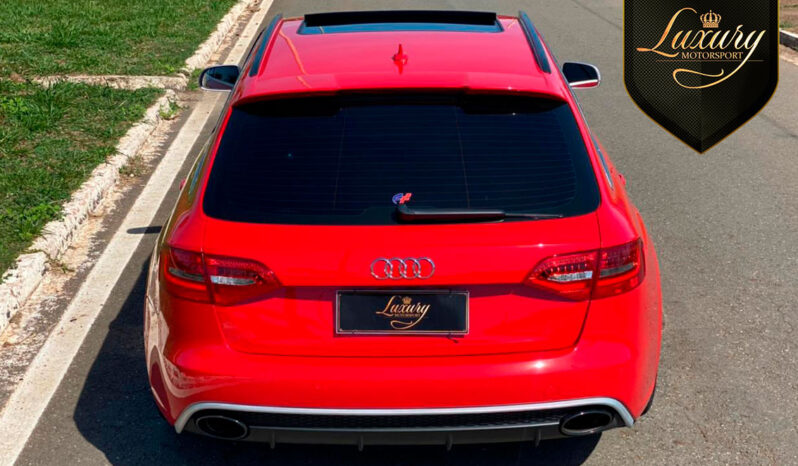 Audi RS4 Avant 2015 V8 Vermelha completo