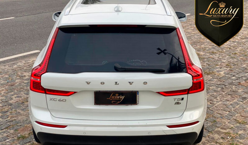 Volvo XC60 Momemtun 2019 Blindada completo