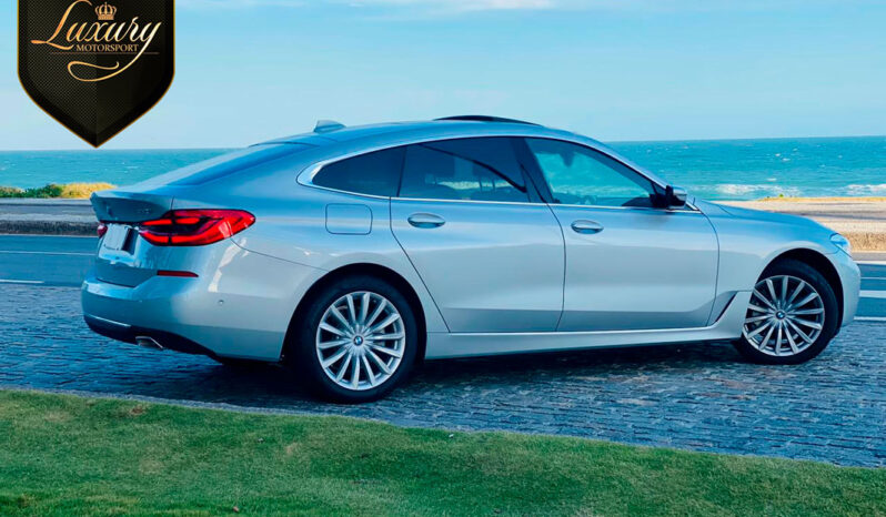 BMW 630i Gran Turismo 2019 completo