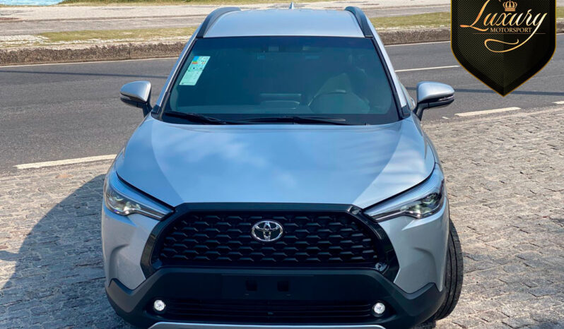 COROLLA CROSS 2022 XRE PRATA completo