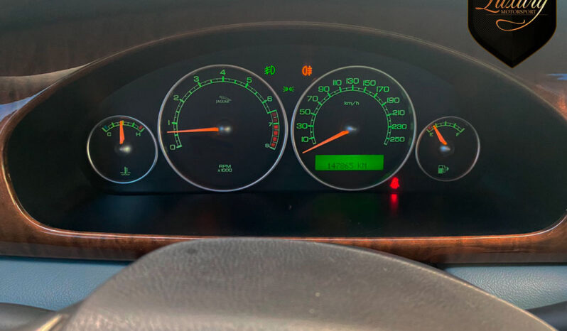 Jaguar X Type SE 3.0 2005 BLINDADO completo