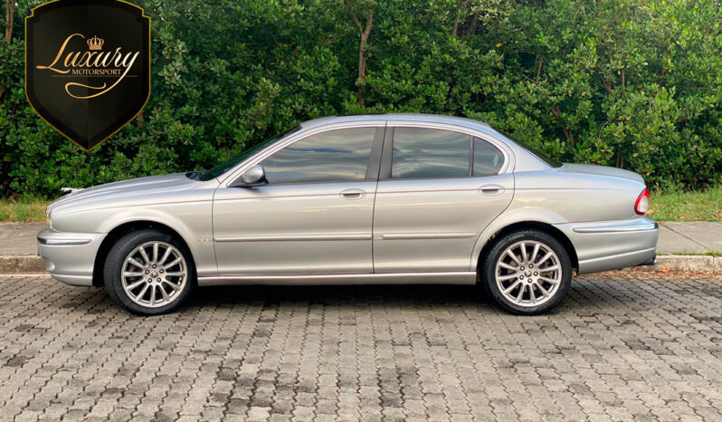 Jaguar X Type SE 3.0 2005 BLINDADO completo