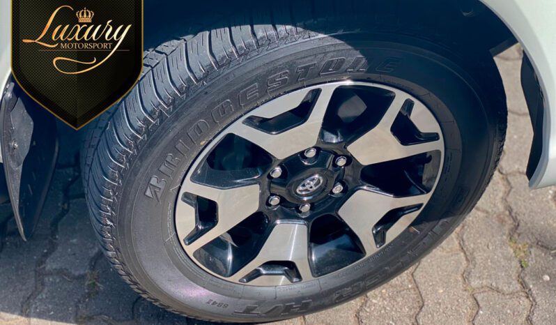 TOYOTA HILUX 2.8 SRV 4X4 CD 2020 completo