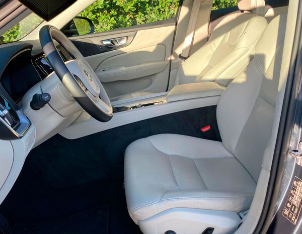 VOLVO S60 2020 T4 MOMENTUM AZUL completo