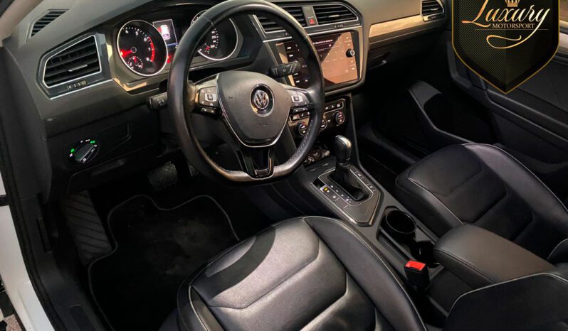 TIGUAN 2018 7 LUGARES 250 TSI completo