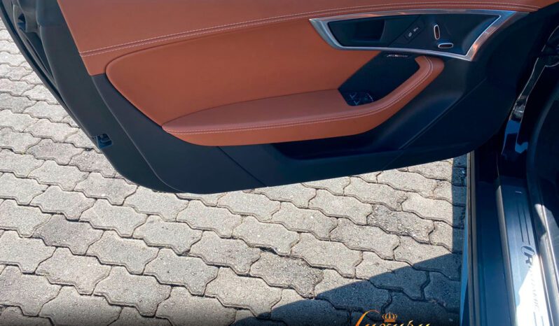 JAGUAR F-TYPE  P300 R-DYNAMIC 2019 completo