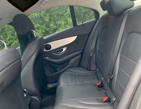 Mercedes-Benz C-180 2018 Prata completo