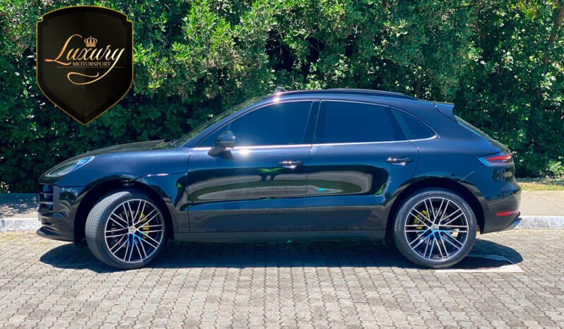 PORSCHE MACAN 2020 PRETA completo