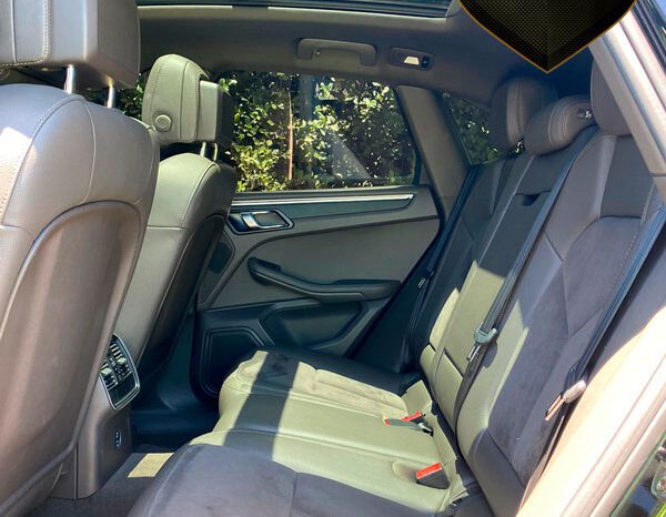 PORSCHE MACAN 2020 PRETA completo