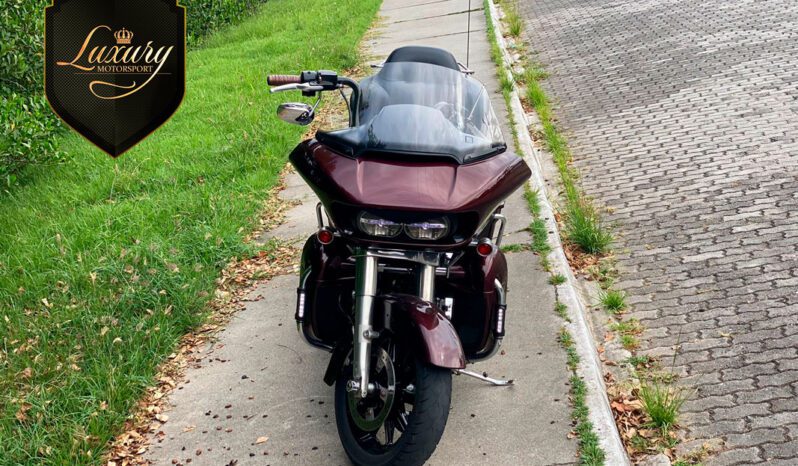ROAD GLIDE ULTRA 2018 TOURING completo