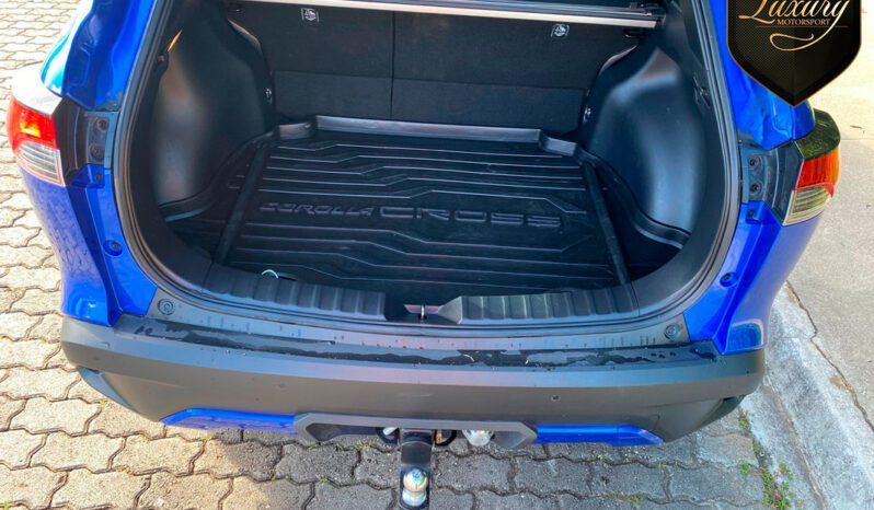 COROLLA CROSS XRX 2022 AZUL completo