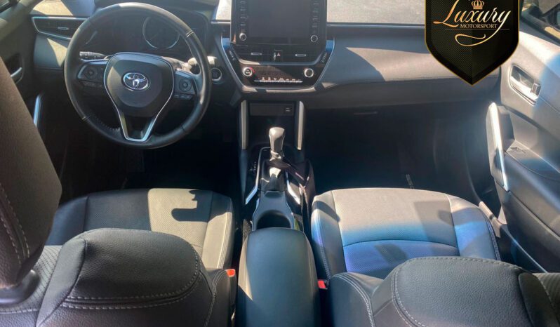 COROLLA CROSS XRE 2022 PEROLA completo