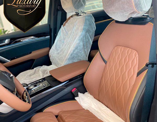 BYD TAN EV 2023 7 LUGARES completo