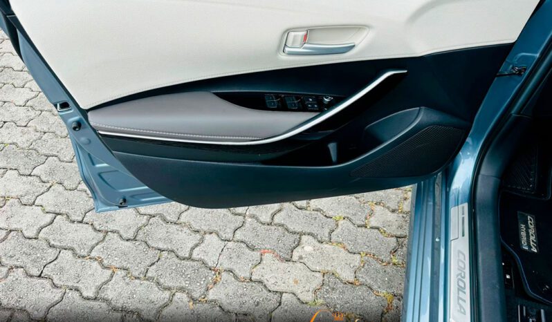 COROLLA 2023 HYBRID PREMIUM completo