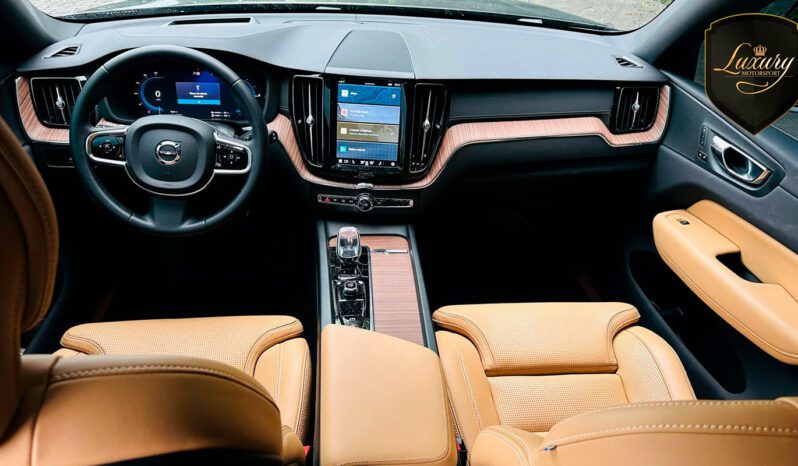 VOLVO XC60 T8 2023 ULTIMATE completo