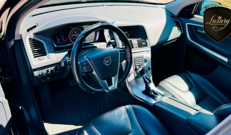 VOLVO XC60 2017 KINETIC AZUL completo
