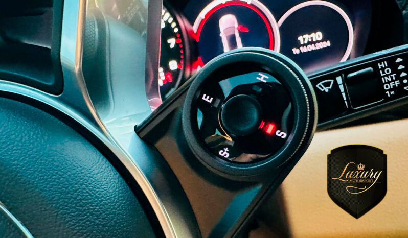 CAYENNE E-HYBRID CP PLATINUM S completo