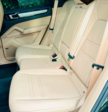 CAYENNE E-HYBRID CP PLATINUM S completo