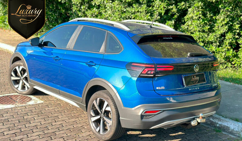 NIVUS 200 TSI HIGHLINE AZUL completo