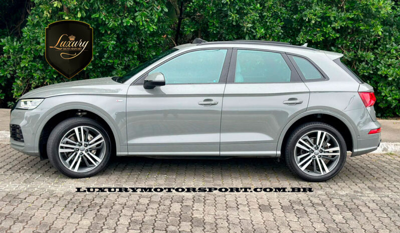 AUDI Q5 2020 BLACK QUATTRO S LINE completo