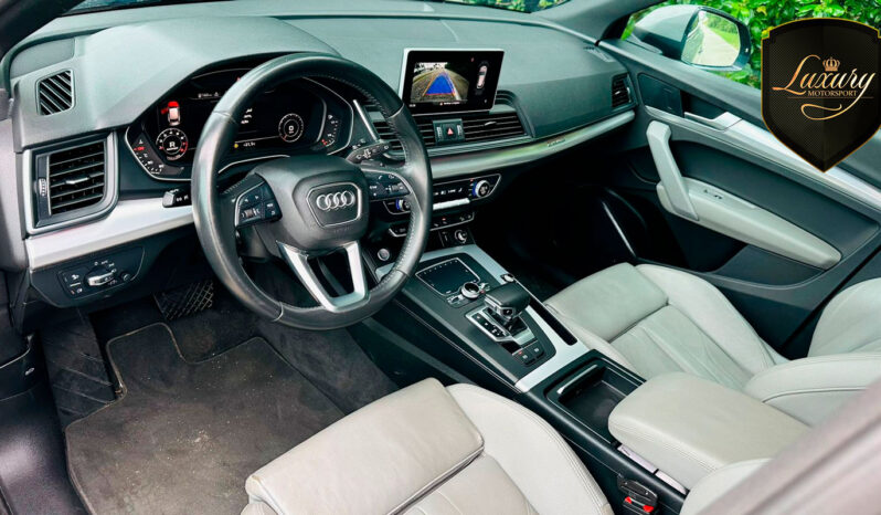 AUDI Q5 2020 BLACK QUATTRO S LINE completo