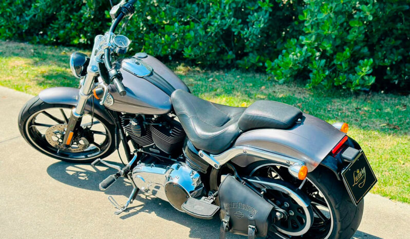SOFTAIL BREAKOUT 2015 CINZA completo