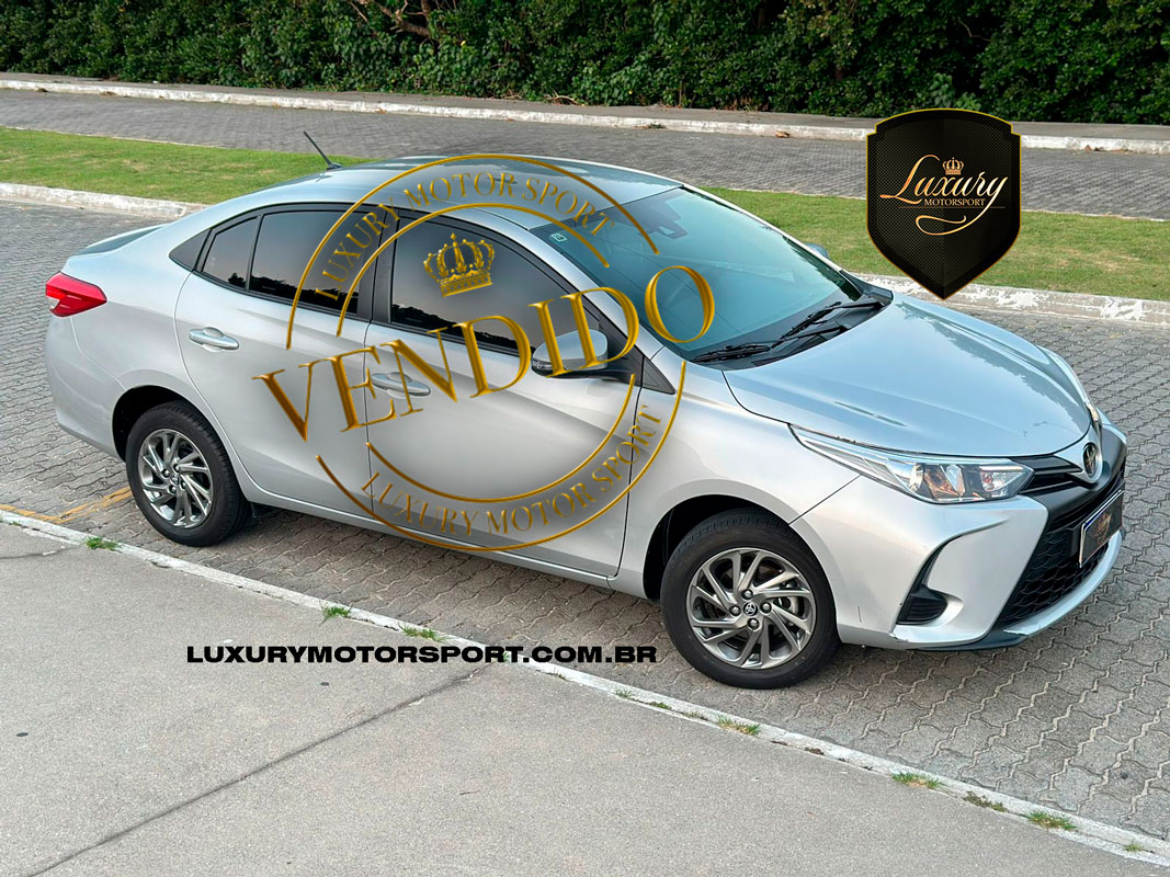 YARIS SEDAN 2024 XS PRATA