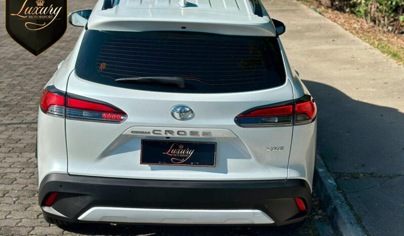 COROLLA CROSS 2023 XRE PEROLA completo