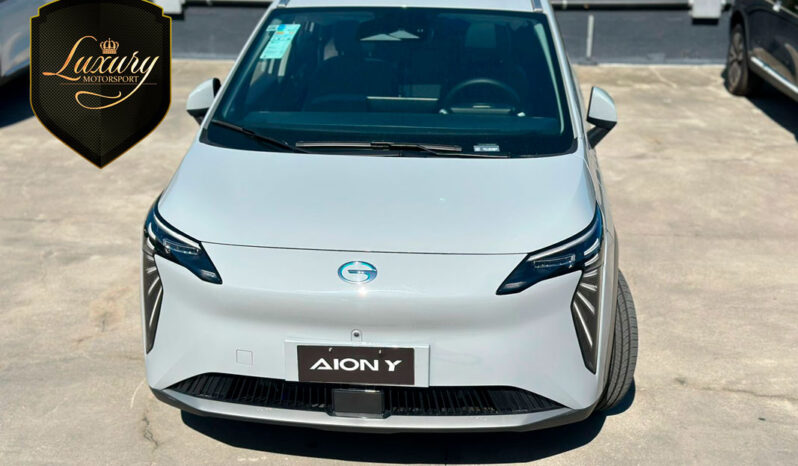 GAC AYON Y PLUS completo