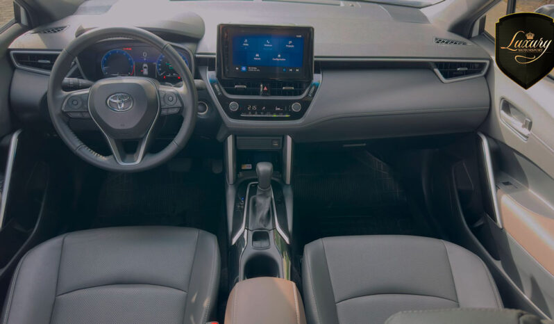 COROLLA CROSS XRE 2025 completo