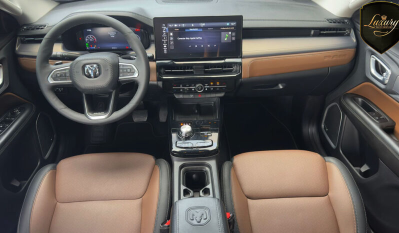 RAMPAGE 2025 LARAMIE 4X4 DIESEL completo