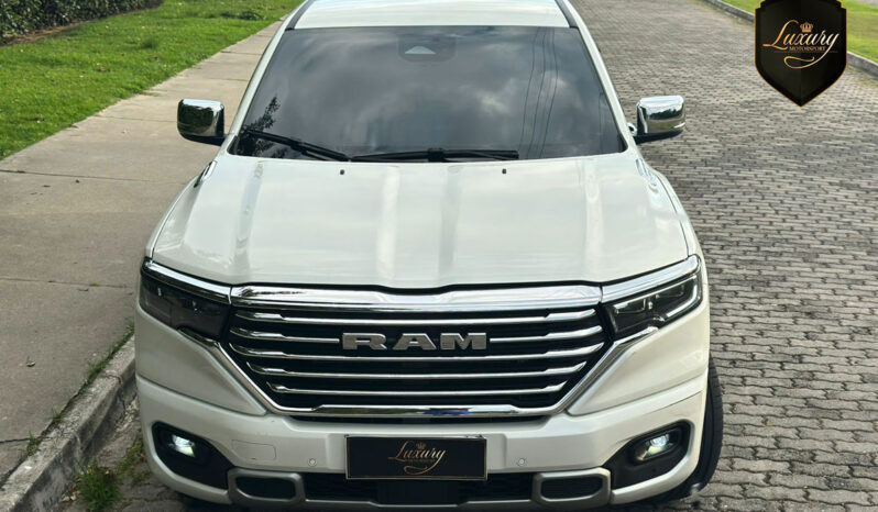 RAMPAGE 2025 LARAMIE 4X4 DIESEL completo