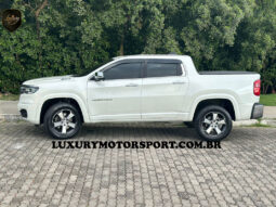 RAMPAGE 2025 LARAMIE 4X4 DIESEL completo