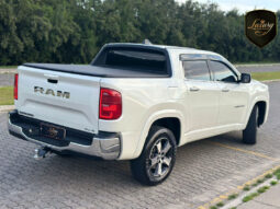 RAMPAGE 2025 LARAMIE 4X4 DIESEL completo