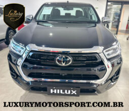HILUX 2026 SRX PLUS 4X4 DIESEL completo